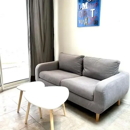 Le Cocon Avec Terrasse Daire *